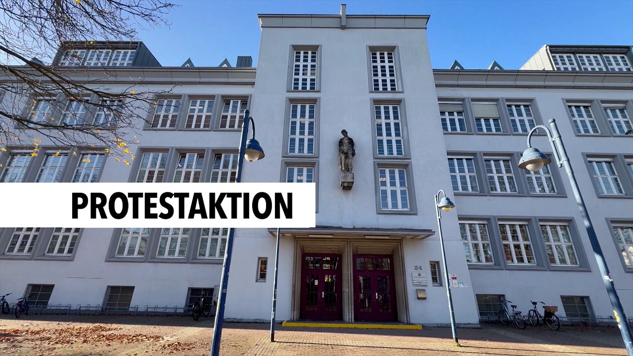 Eltern protestieren gegen die Schließung der Albrecht-Dürer-Schule in Käfertal | RON TV