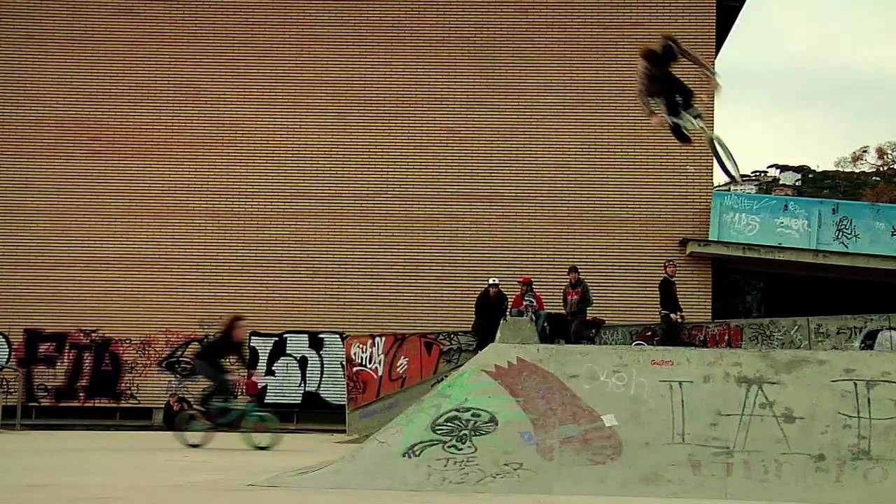 Channel 4Down BMX :: Bicycle Union vs Movment Euro trip HD