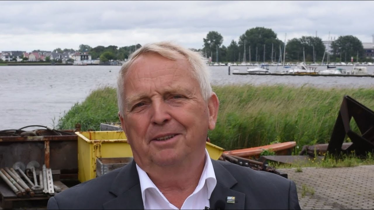 NACHGEFRAGT: Minister für Landwirtschaft und Umwelt Dr. Till Backhaus