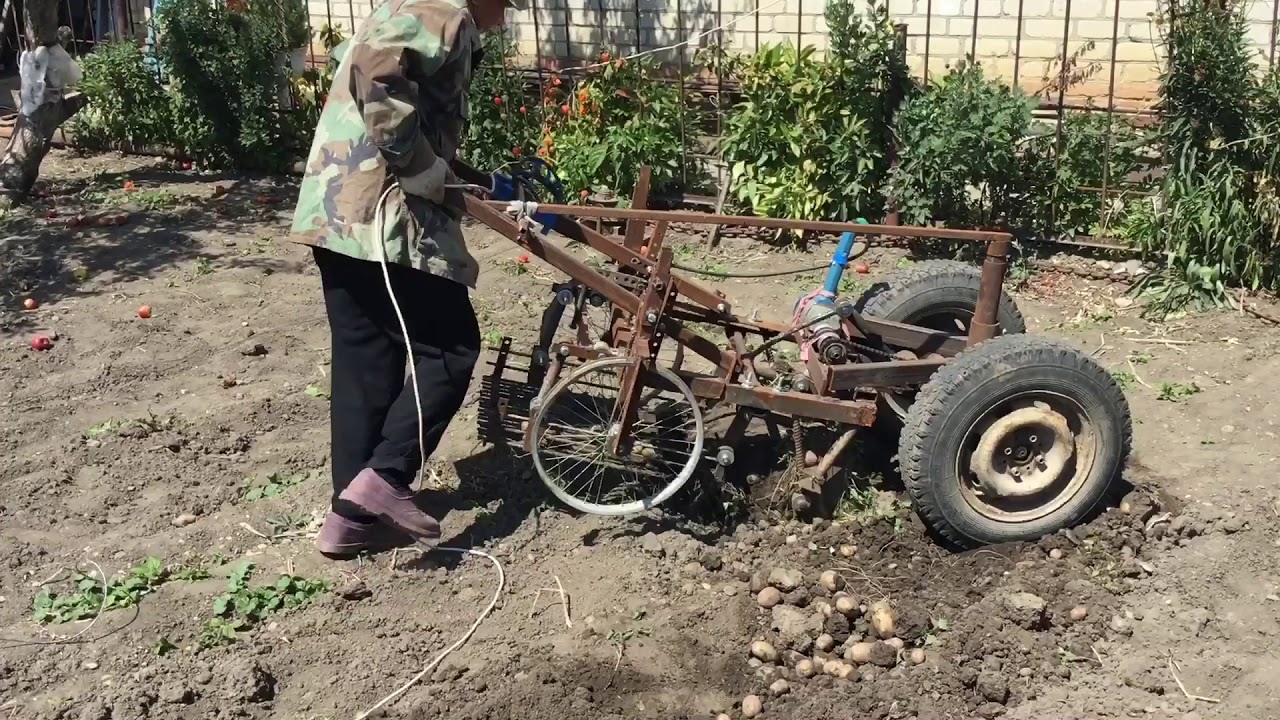 Картофелекопалка электрическая
