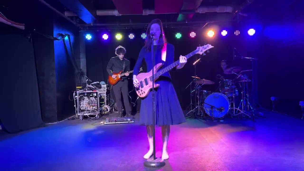 Elise Trouw at Empire Underground 2/20/2026 (8).