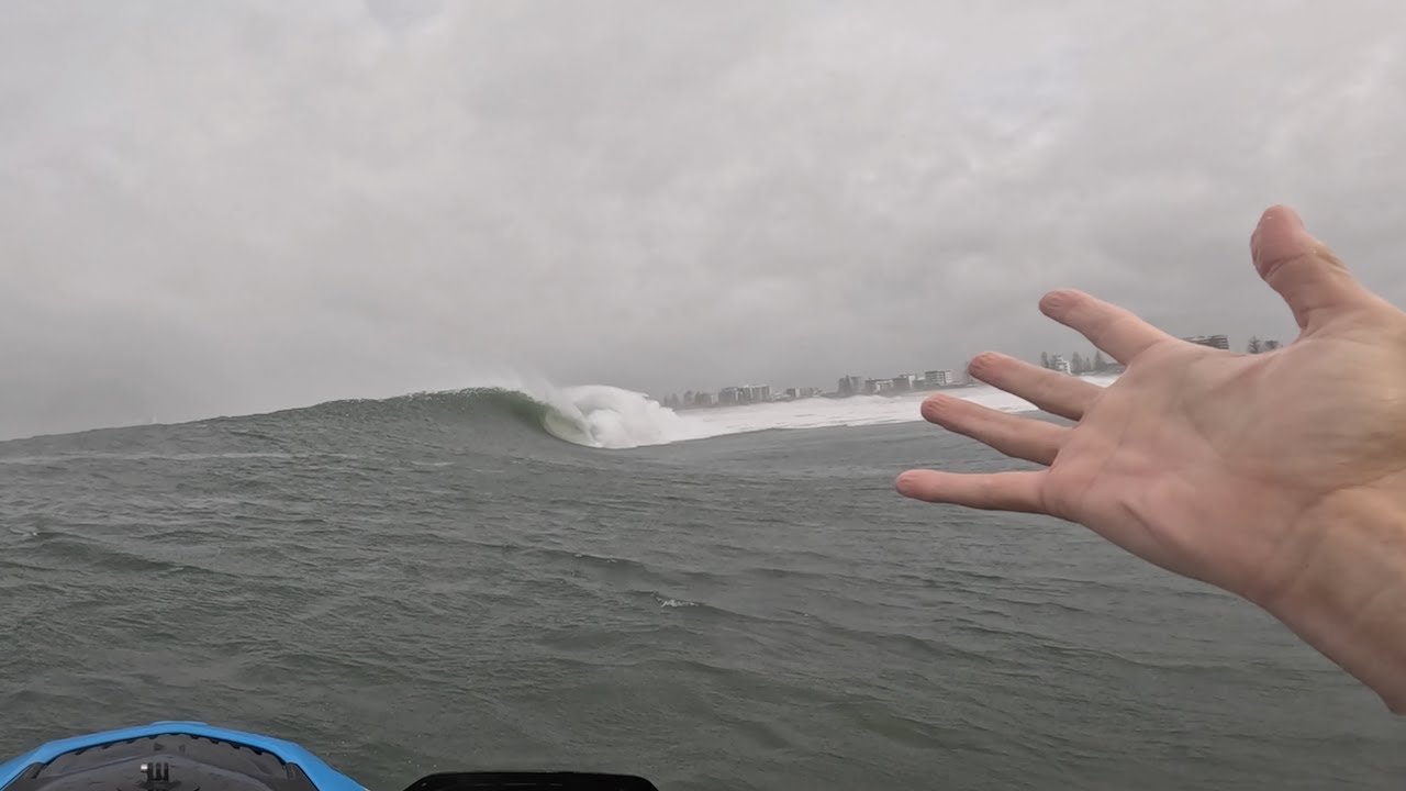 TROPICAL CYCLONE ALFRED BIGGEST WAVES TO HIT GOLD COAST?