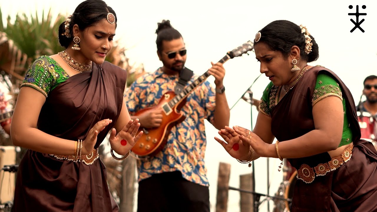 JATAYU Live | Sundowner By The Beach