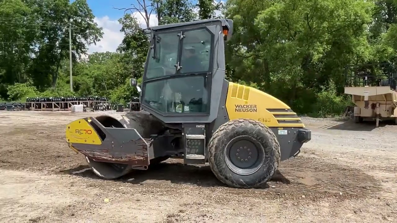216892 Wacker-Neuson RC70 Drum Roller MCGREW AUCTION