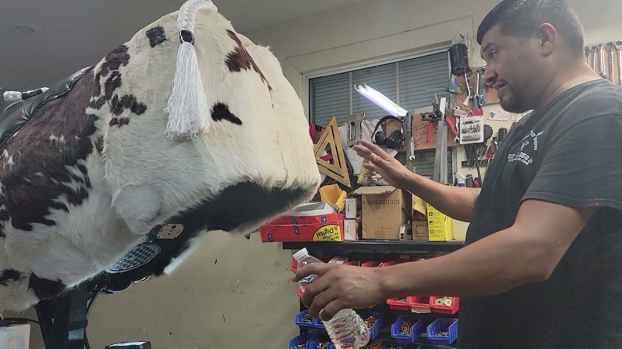 como poner el liquido de humo en tu toro mecanico