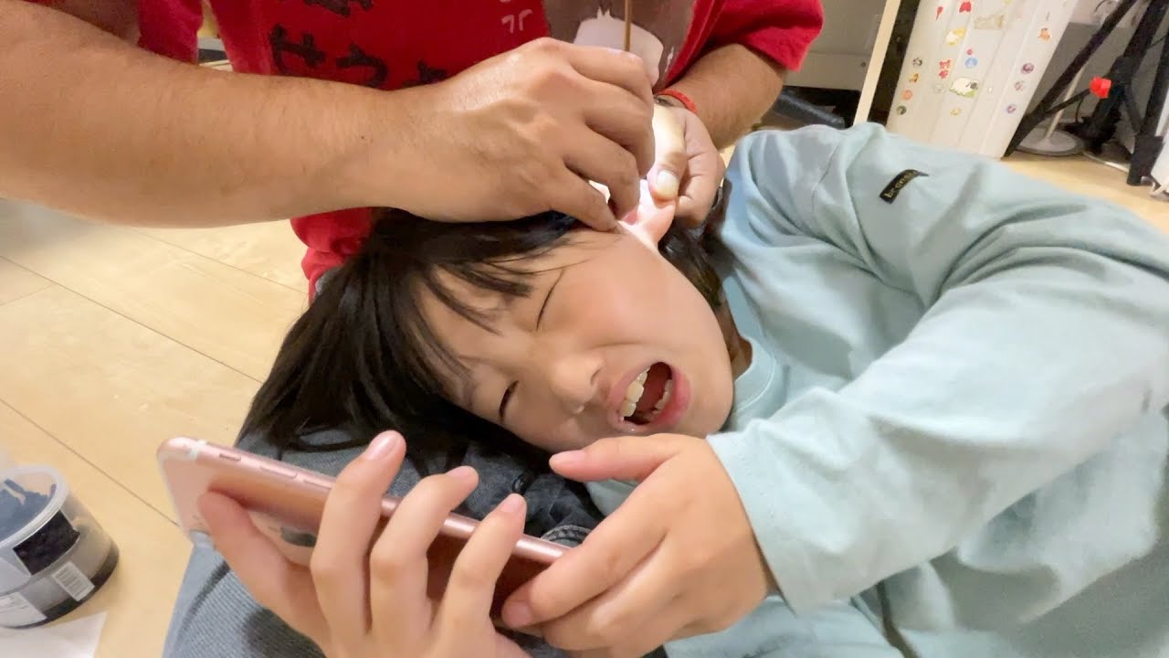 耳かきが大好きだけど顔がおもっきりゆがむななたん！【ココロマン普段の様子】