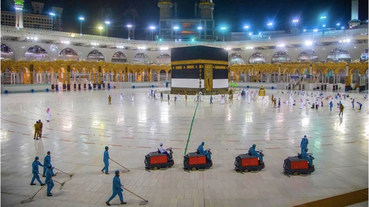 Today the Kaaba is being cleaned ||تنظیف الحرم المکی