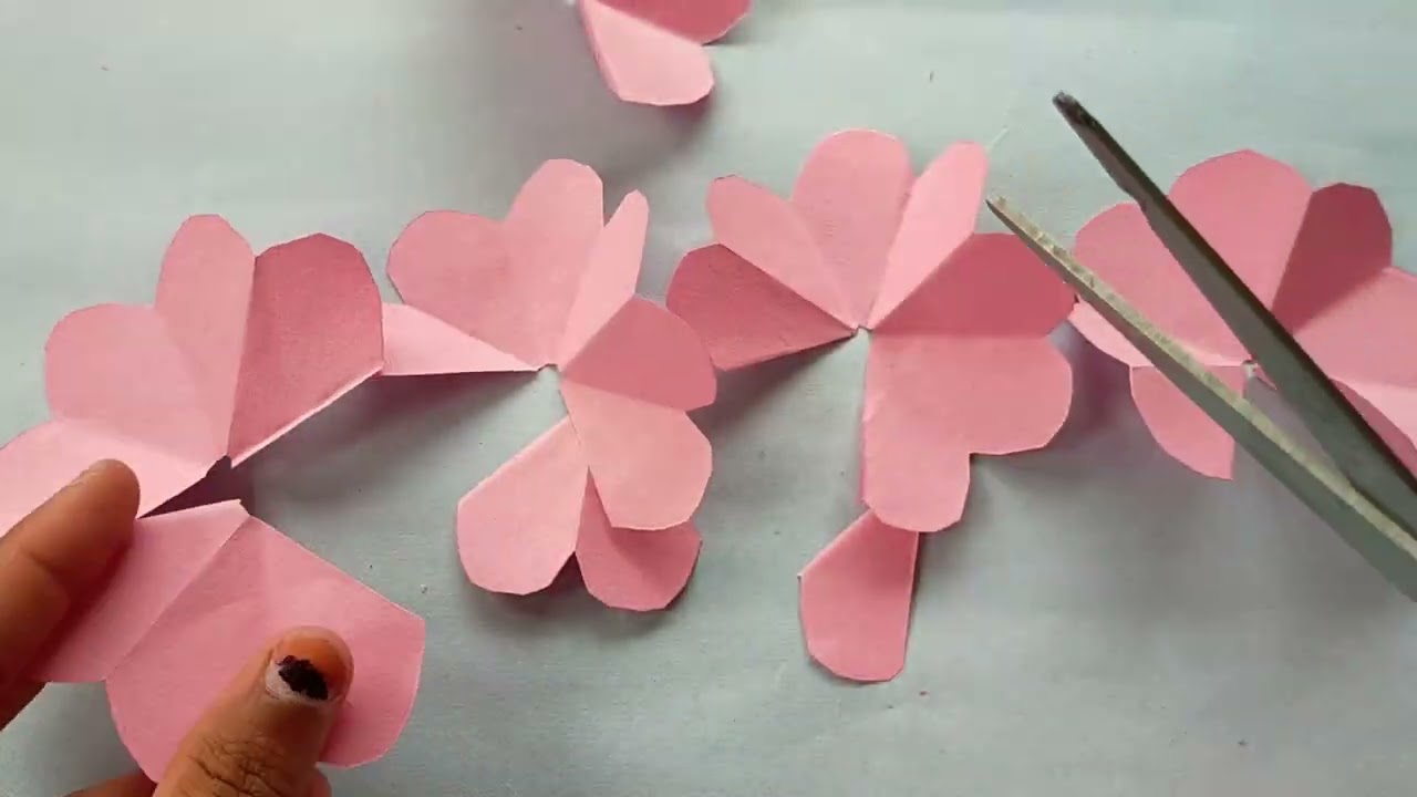 How to make a pepar flower 🌹 