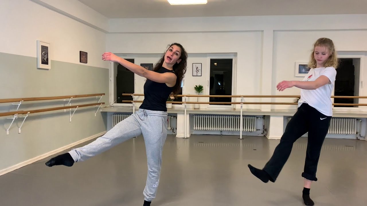 27 Min. Modern and Contemporary &ldquo; Directions&rdquo; Dance Class  -  Advanced Level