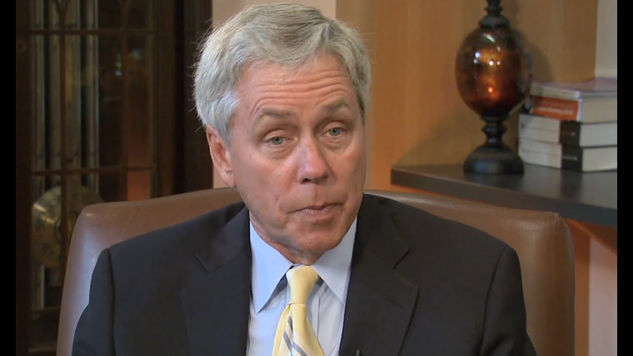 Writing Out Loud--Carl Hiaasen