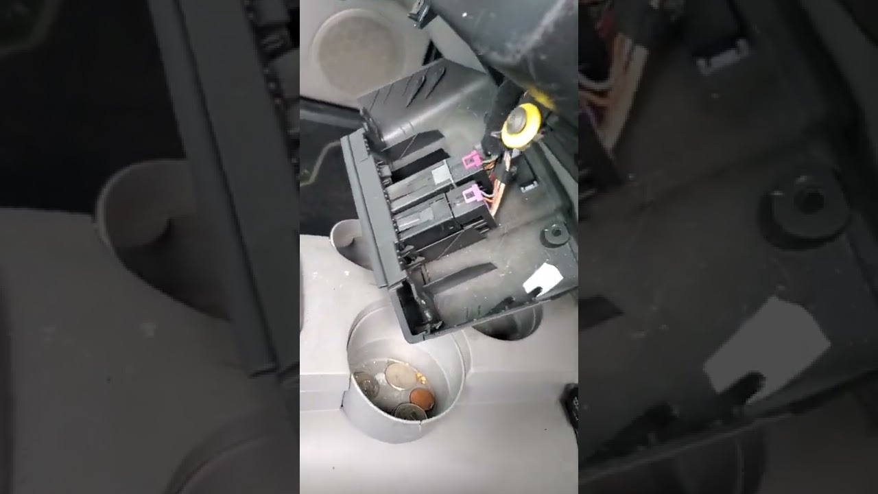 2000 VW Beetle glovebox replacement