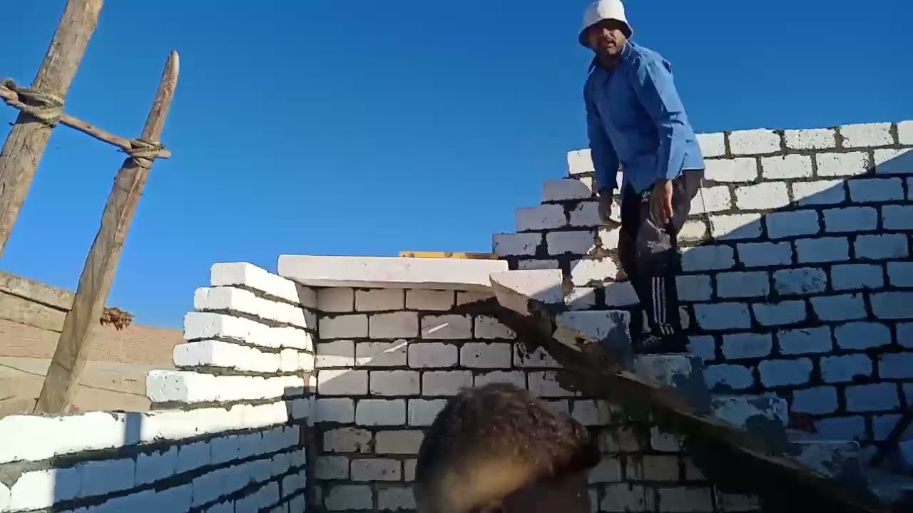 طريقة عمل سلم حجر |The way the ancient Egyptians built buildings #buildings #طوب_احمر