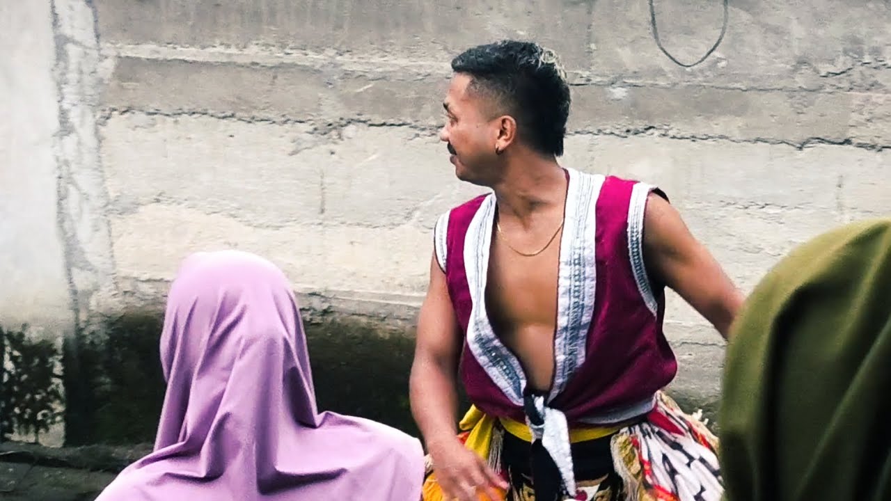 PONGGE NGERJAIN PENONTON KENTONG NGAKAK ABIS 