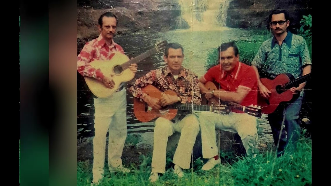 TE ADORAMOS MAMÁ, PASILLO