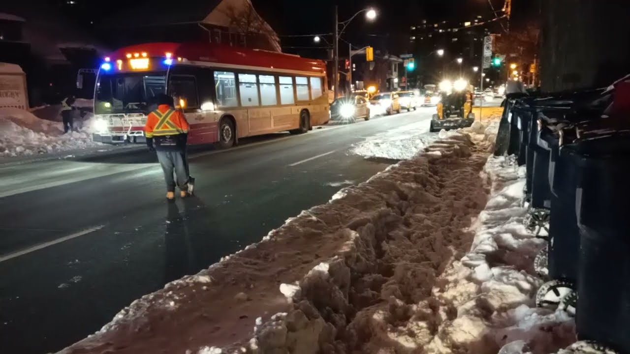 Major snow storm aftermath removal cleanup Toronto Canada chaos 