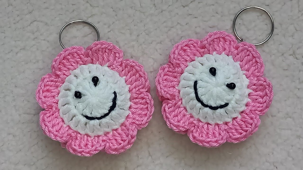 🌸 Chaveiro de crochê 🌸  Chaveiro amigurumi 🌸