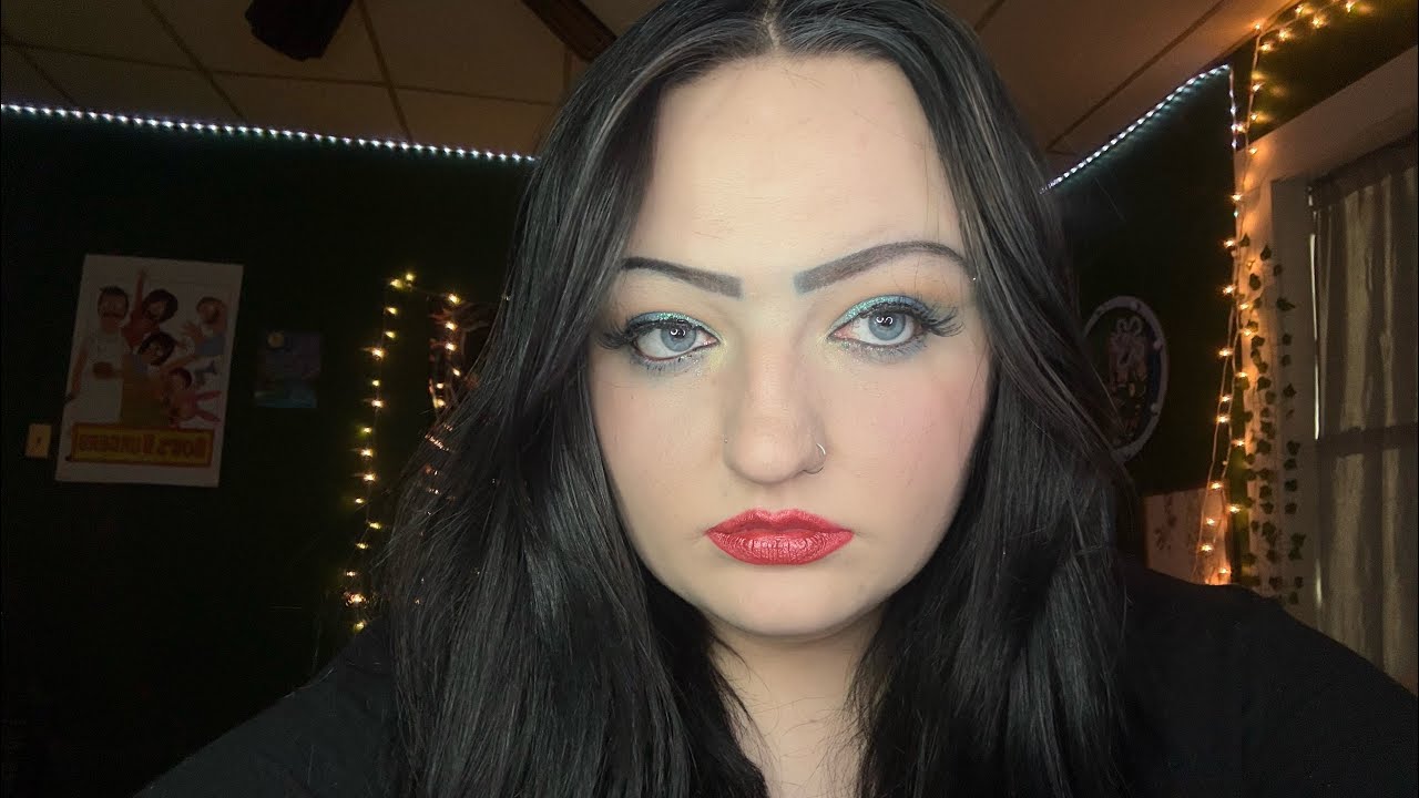 2016 makeup never stopped. Teal & orange smokey winged look 2026
