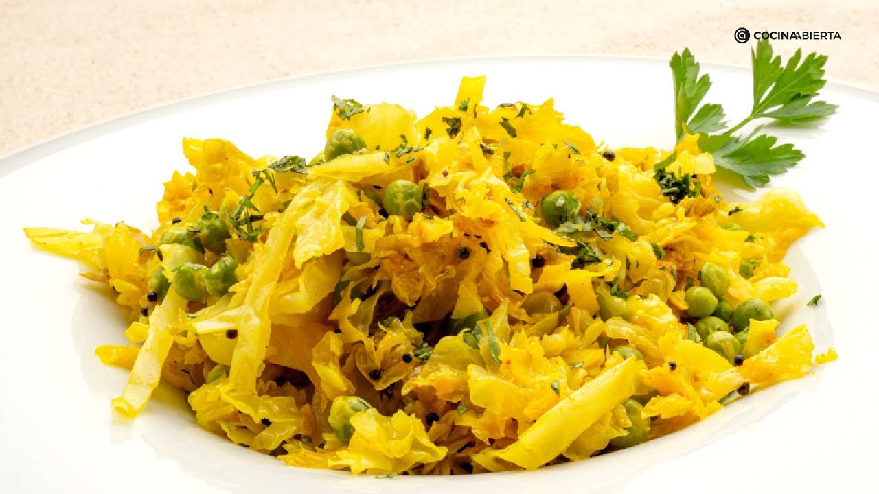 Berza con guisantes, una receta de verduras con un toque diferente