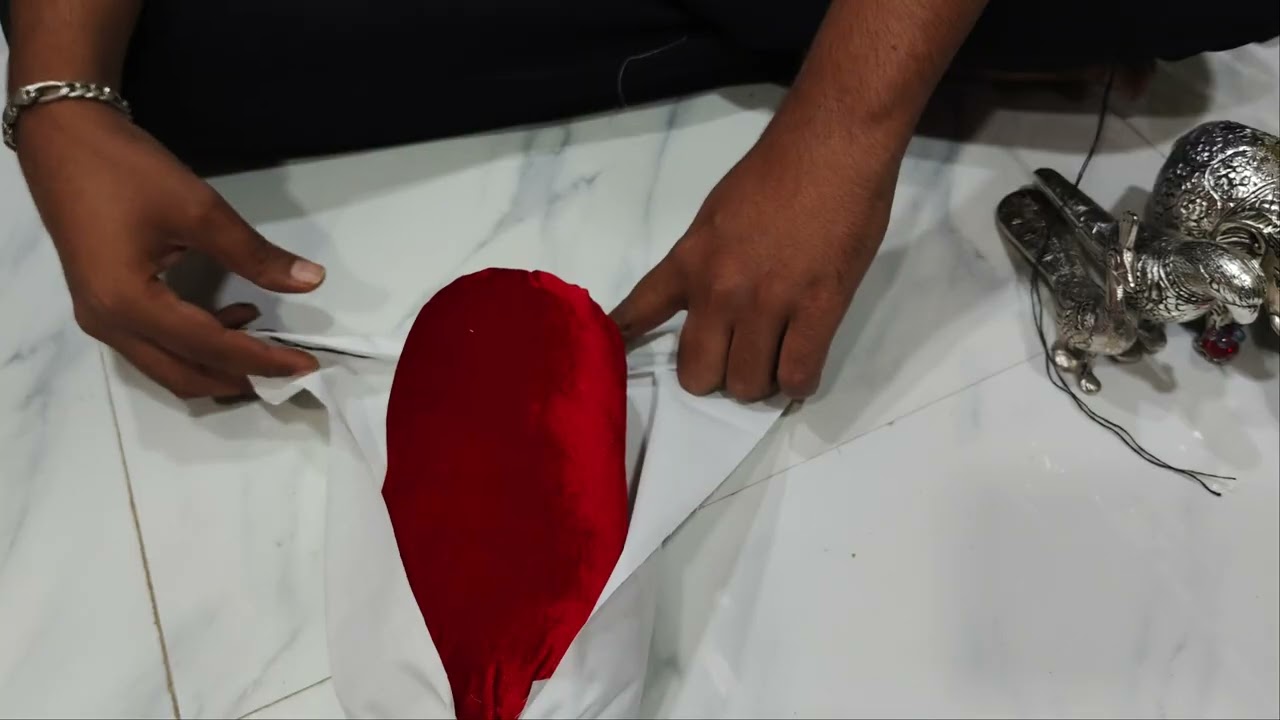 Takiya ji per safed cover chadhane ka prakar