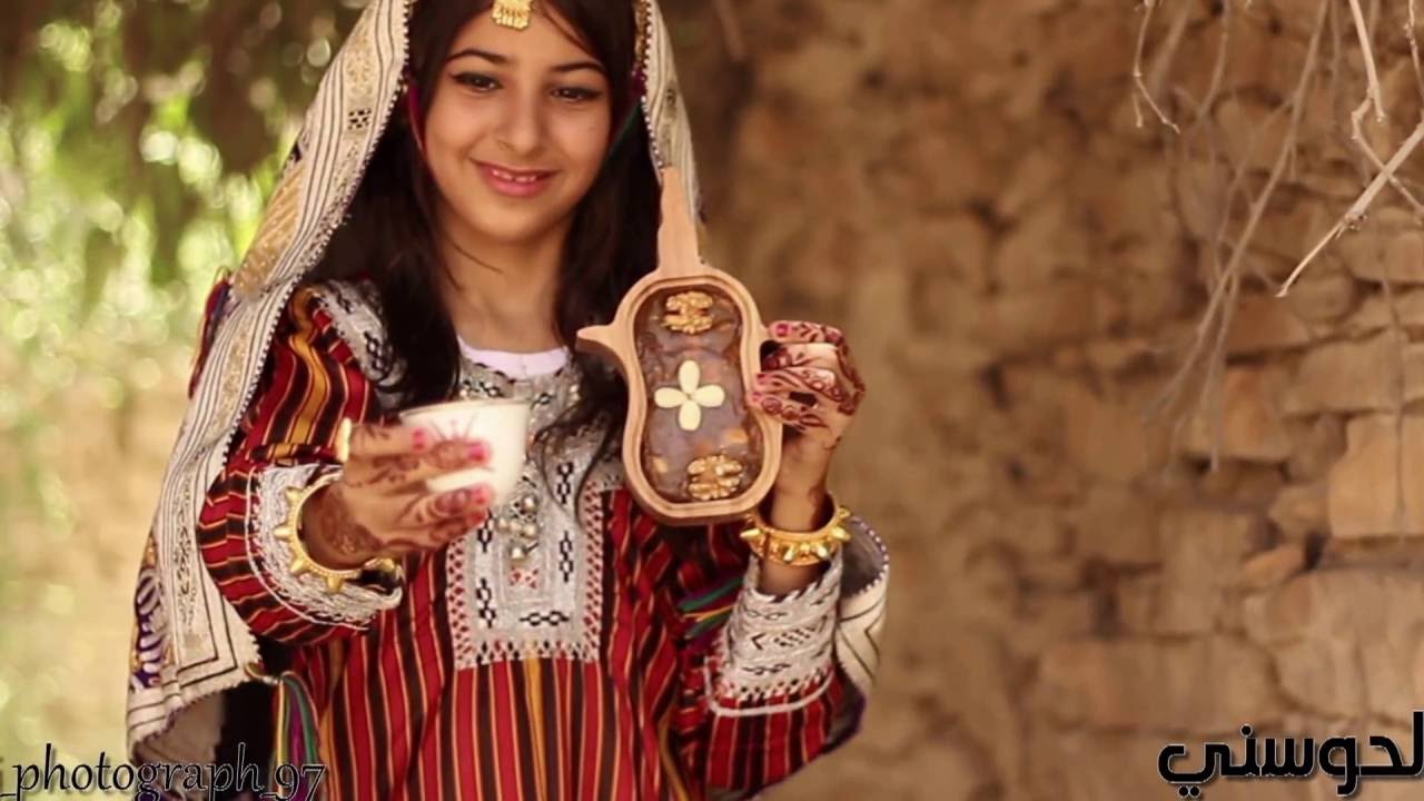الحوسني للحلوى العمانية