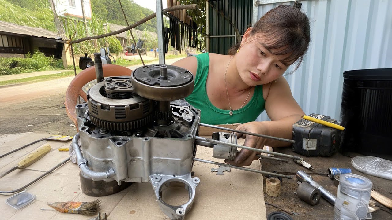 Restoration Machinery Plow Diesel 8HP and Gearbox Engine Severely Damaged | New Blacksmith Girl