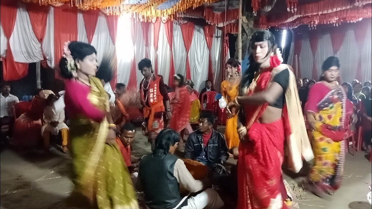 ওকিরে চলো লেঙ্গা কইনা দেখিার যাই।