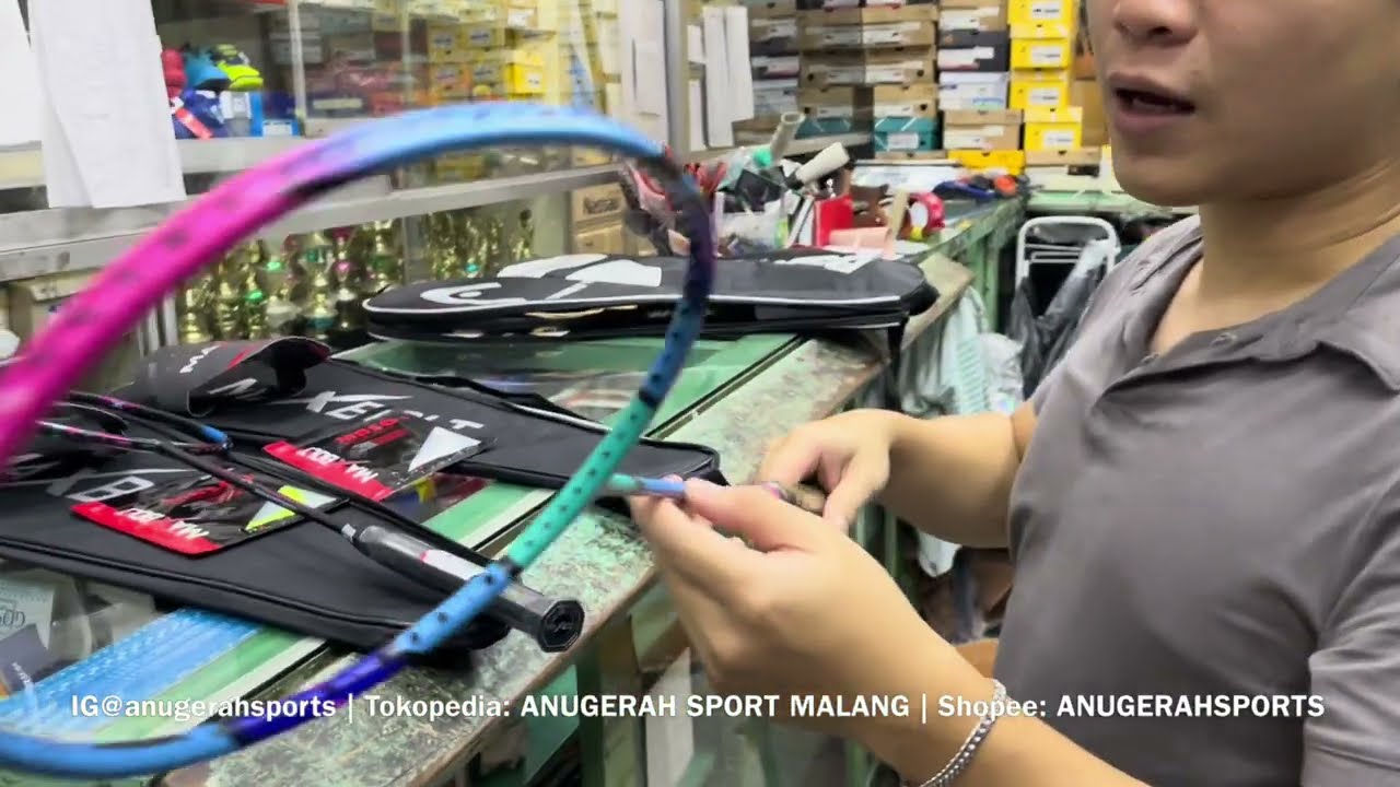 MURAH TAPI GA MURAHAN! REVIEW RAKET MAXBOLT TERBARU!! MAXBOLT SUPERSTAR SWIFT 4U & NEZER X LIGHT 9U
