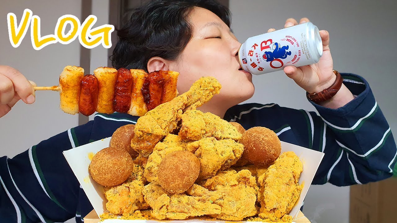 자취생 자매의 먹방 브이로그 (ft. 신전떡볶이 BHC 뿌링클 치즈볼 김밥만들기 도시락 옥상 피크닉 순대 당면만두 미역국 라면 )