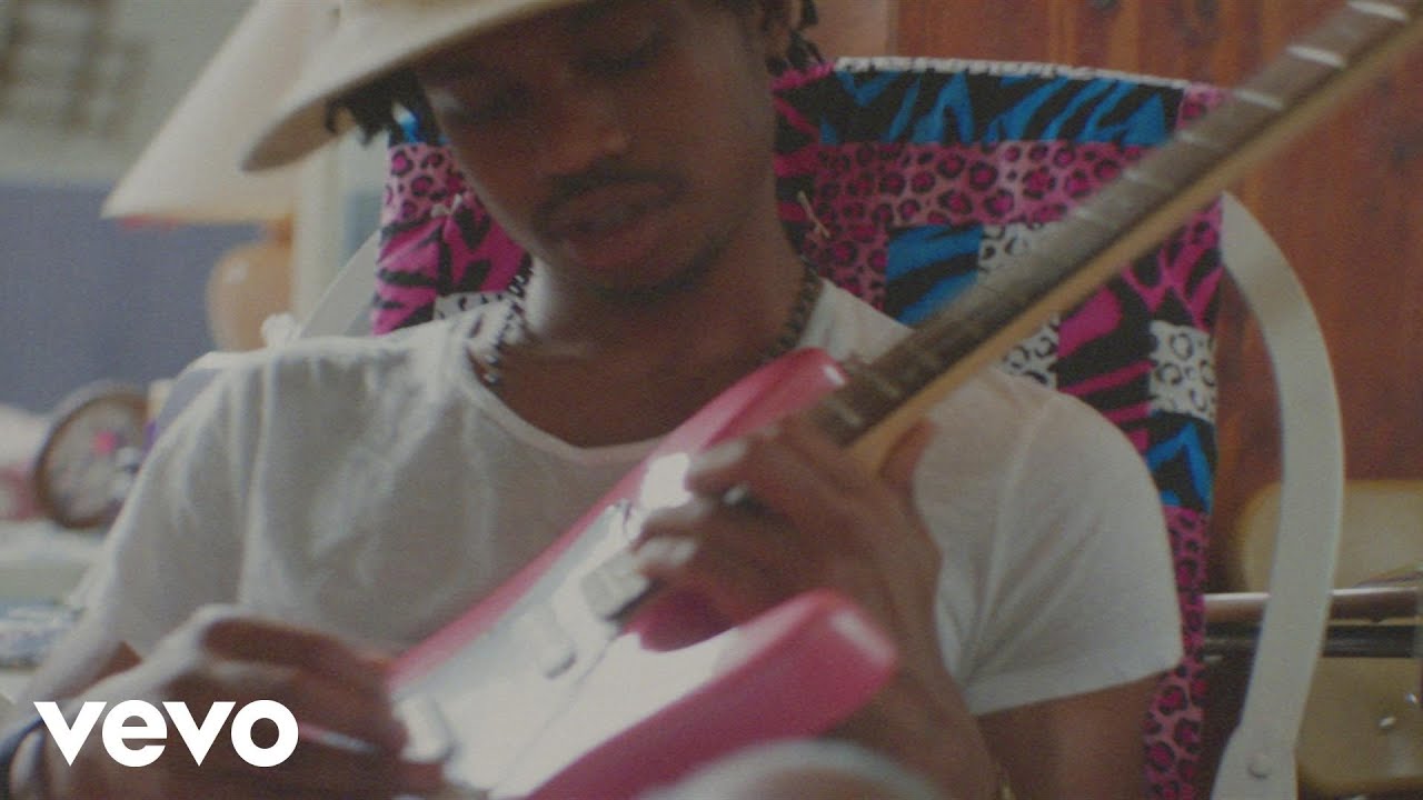 Raury - Friends (Official Video) ft. Tom Morello