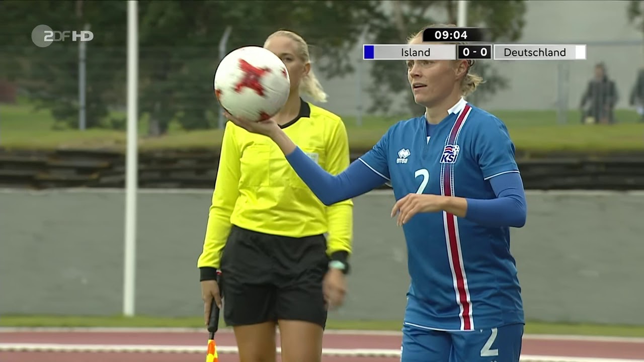 Frauenfussball WM 2019 Qualifikation Island Deutschland 1  Halbzeit