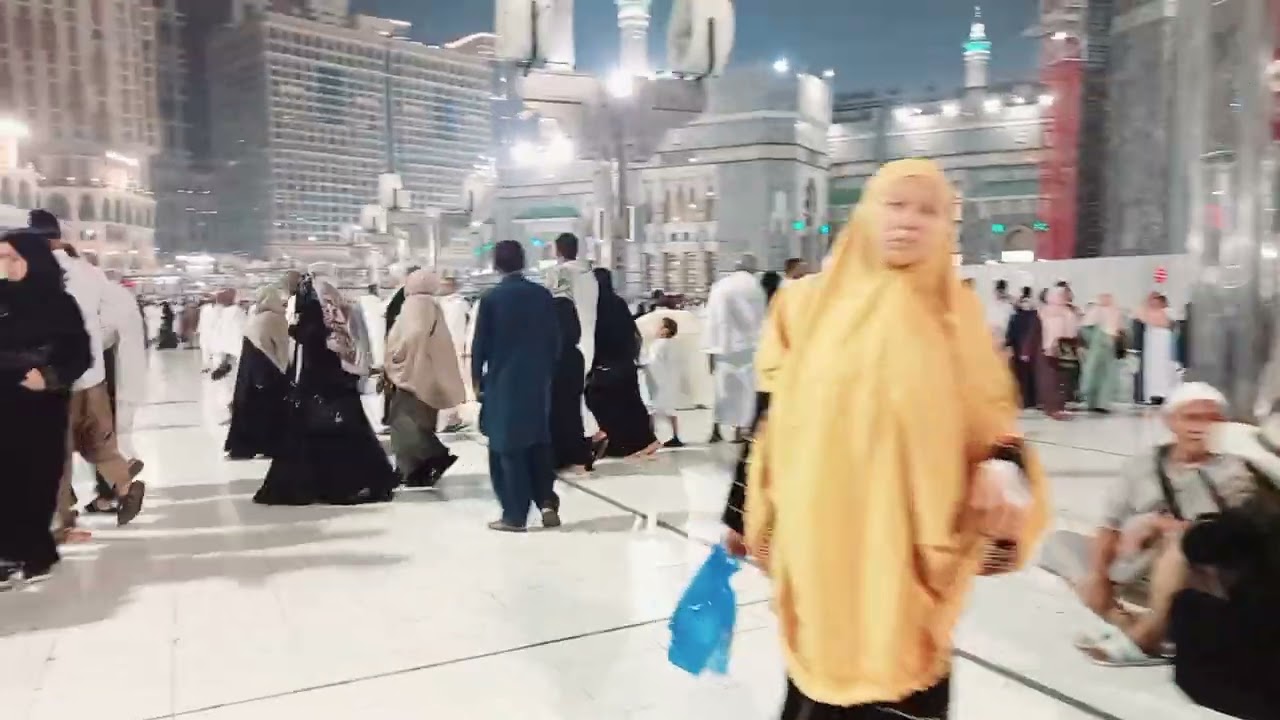 ماشاءاللہ حرم شریف میں فجر کی نماز کے بعد کا منظر ماشاءاللہ سبحان اللہ