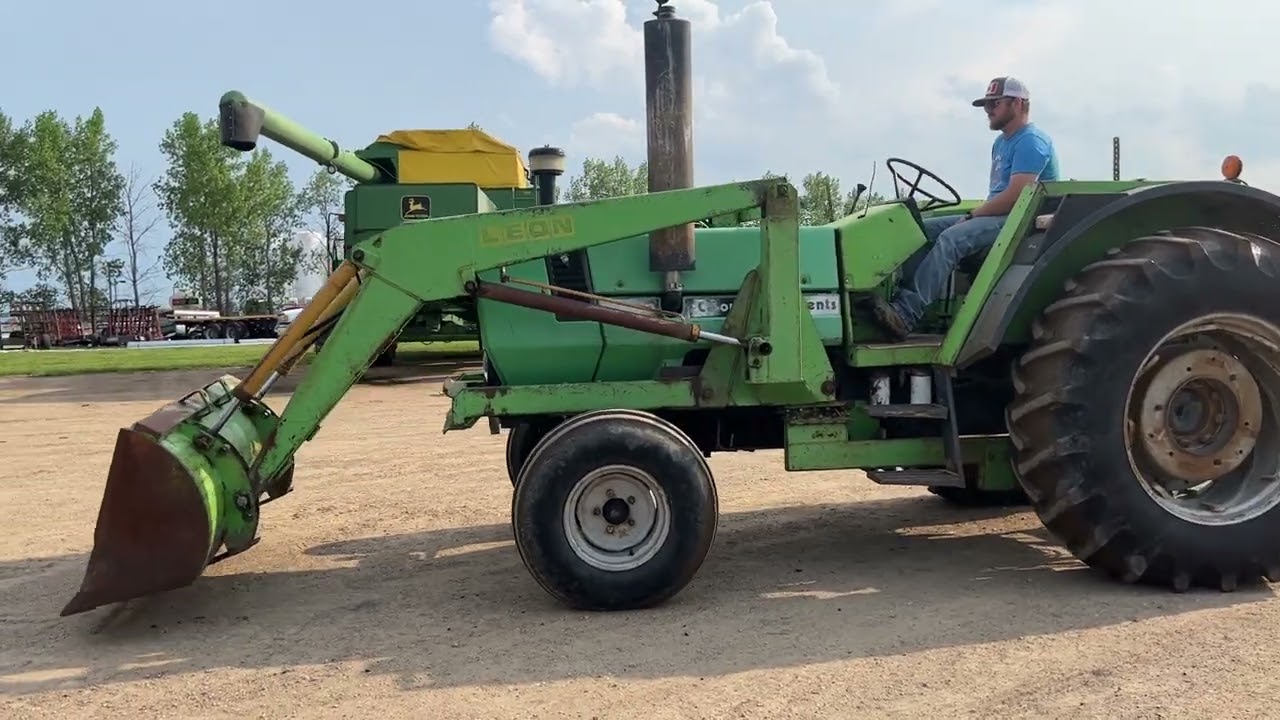 Deutz DX90 2WH, 93HP Tractor with  707D loader and bucket, Selling at Fraser Auction June 10, 2023