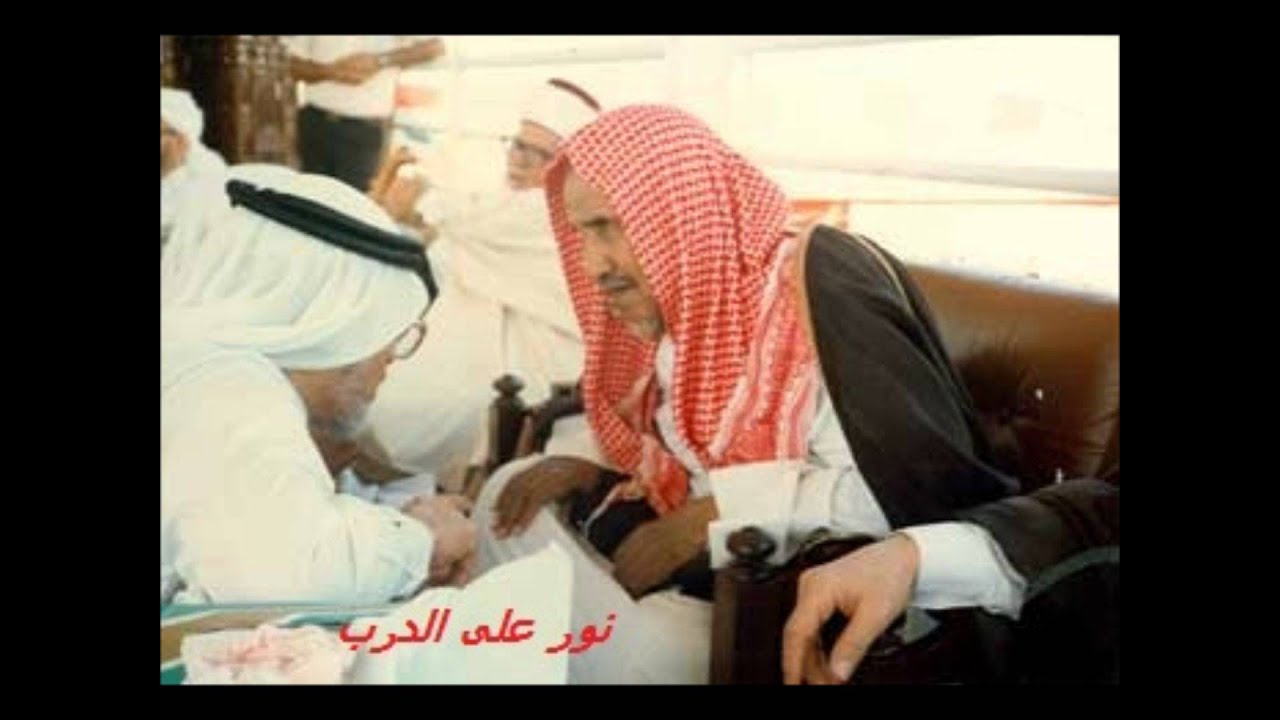 حكم رفع الأيدي والدعاء بعد ختم الصلاة الشيخ بن باز
