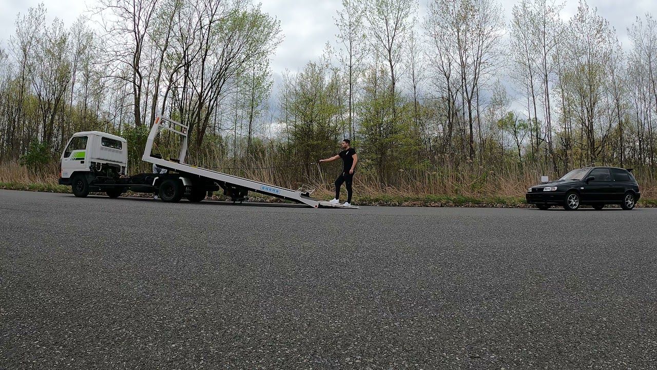 Mitsubishi Canter Loads Pulsar GTi-R