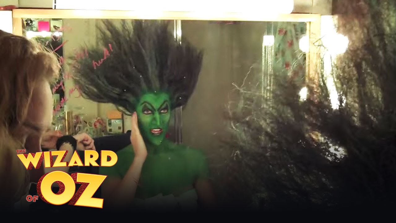 Hannah Waddingham Gets Ready for Act Two (part 2) - London | The Wizard of Oz