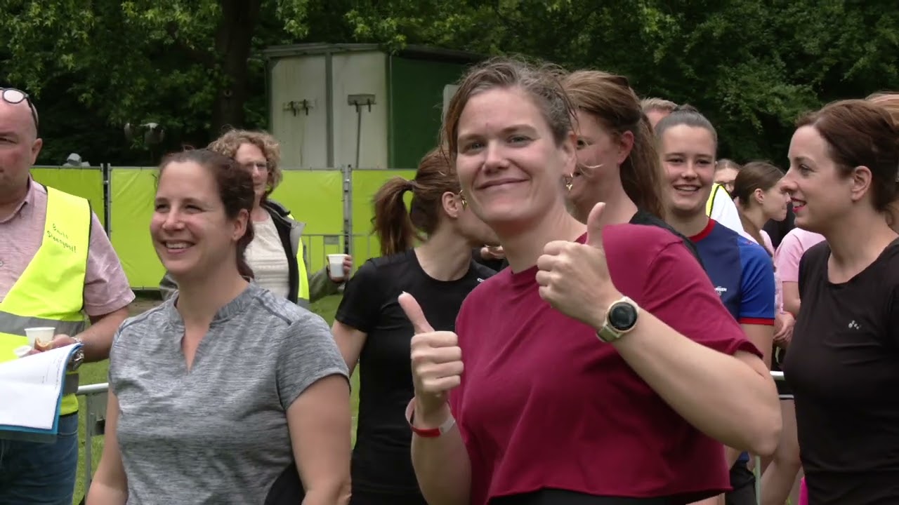 Sfeerverslag: deelnemers trotseren stormbaan Baarlo Battert 2025