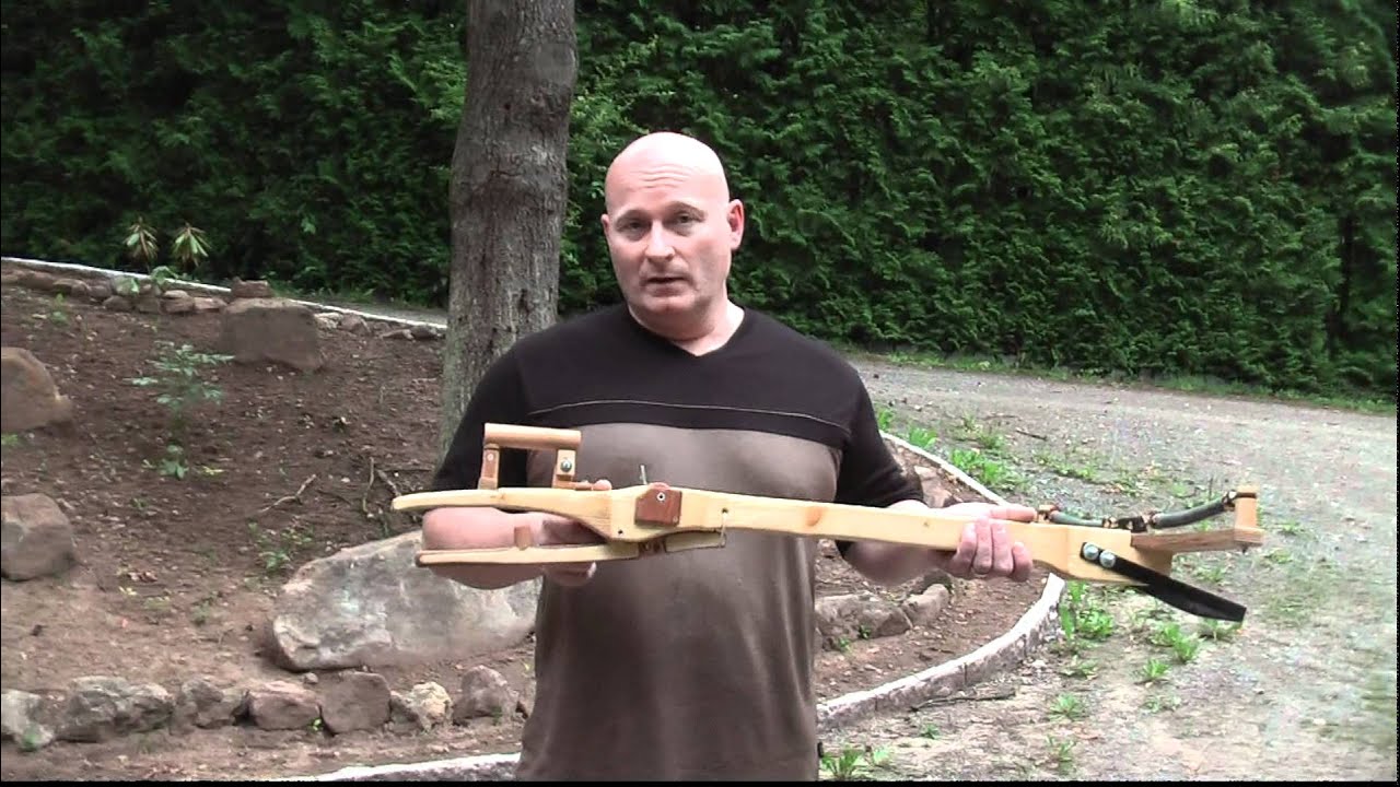 200 lbs ueber slingshot with assault rifle scope!