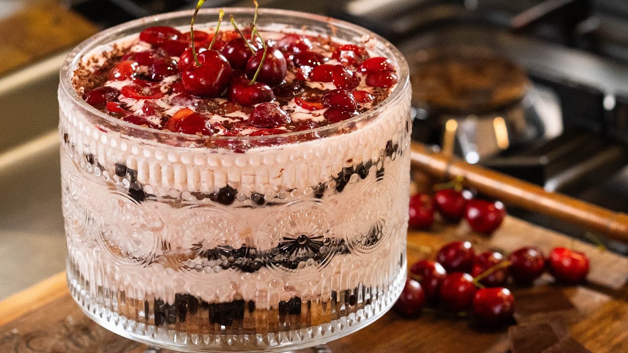Cherry Tiramisù with NO Eggs