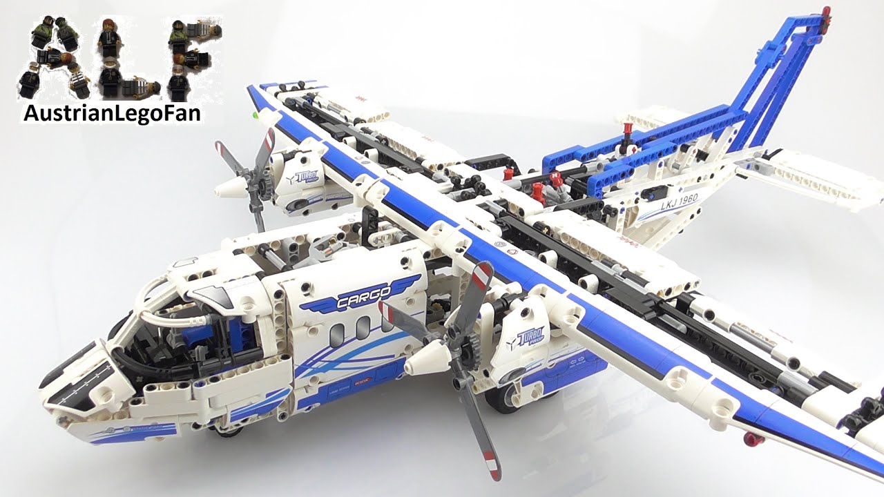 Lego Technic 42025 Cargo Plane - Lego Speed Build Review