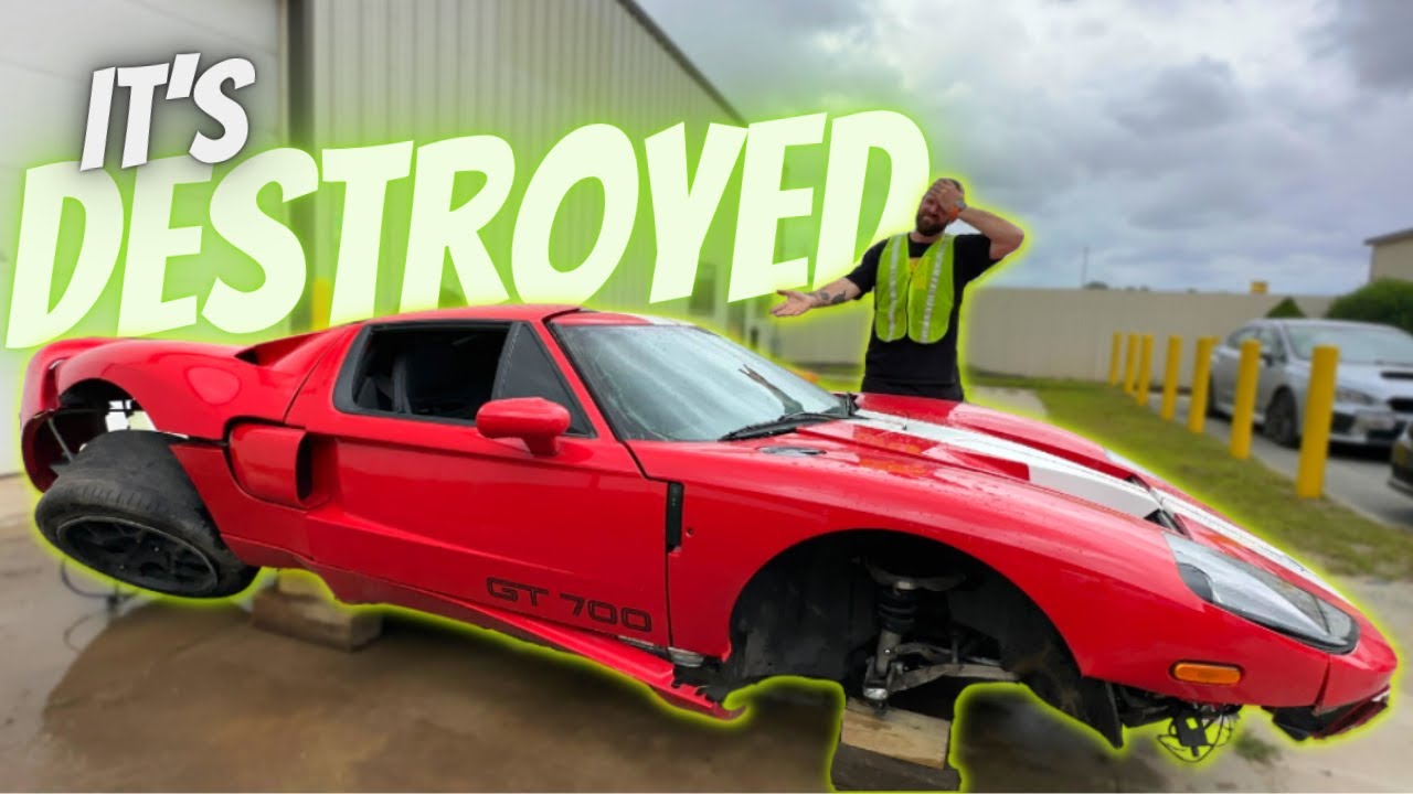 Я нашел РАЗРУШЕННЫЙ Ford GT на аукционе Copart!