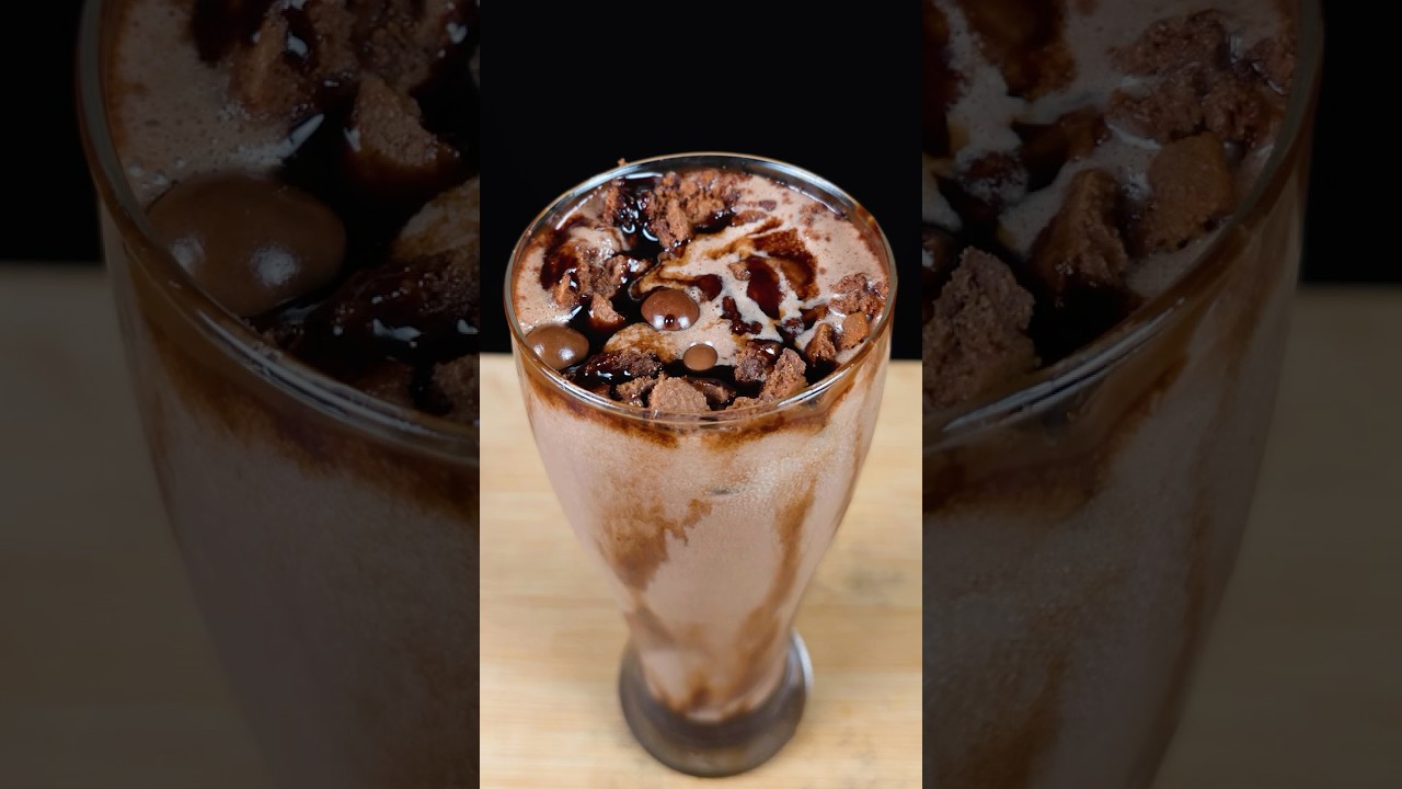 Cadbury Choco Chip Cookies Milkshake 😋 #shorts