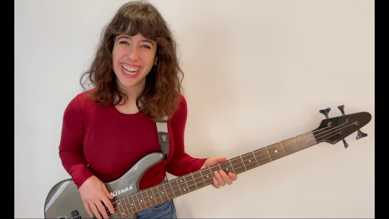 Ivy Learns Electric Bass! Practice #4