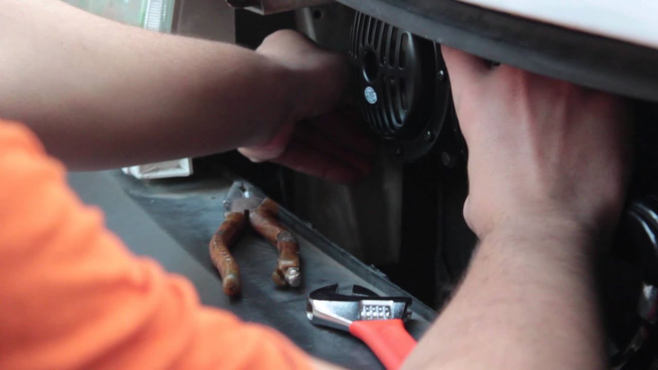 Şahin için - Hella korna montajı