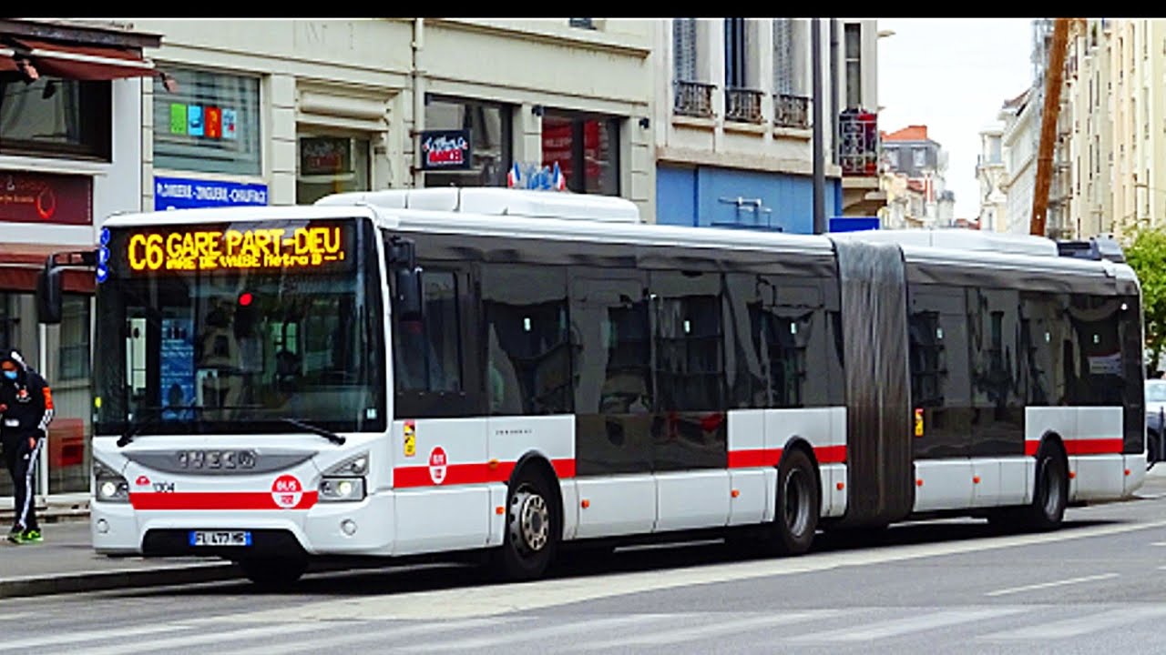gare part dieu vivier merle bus [Arrivée et départ du bus] T C L Groupe Lyon