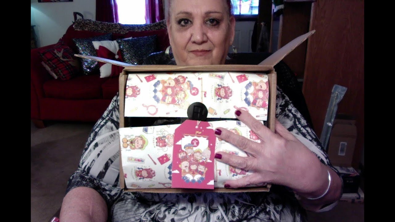 LUCKY BAG 2018 UNBOXING
