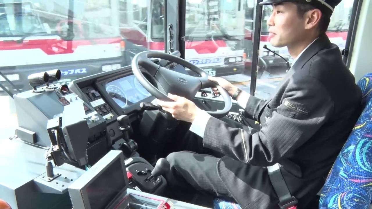 バスの運転士さんのお仕事　[東急バス]