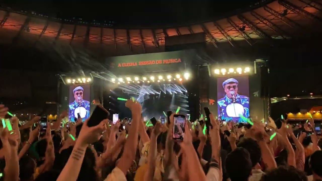 Para Lennon e McCartney (Eu sou da América do Sul) - Milton Nascimento, último show da carreira.