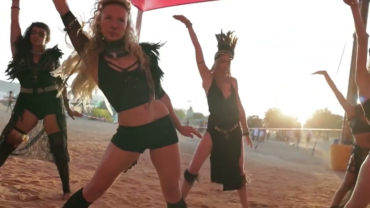 DJ BoBo   LOVE IS ALL AROUND Shuffle Dance