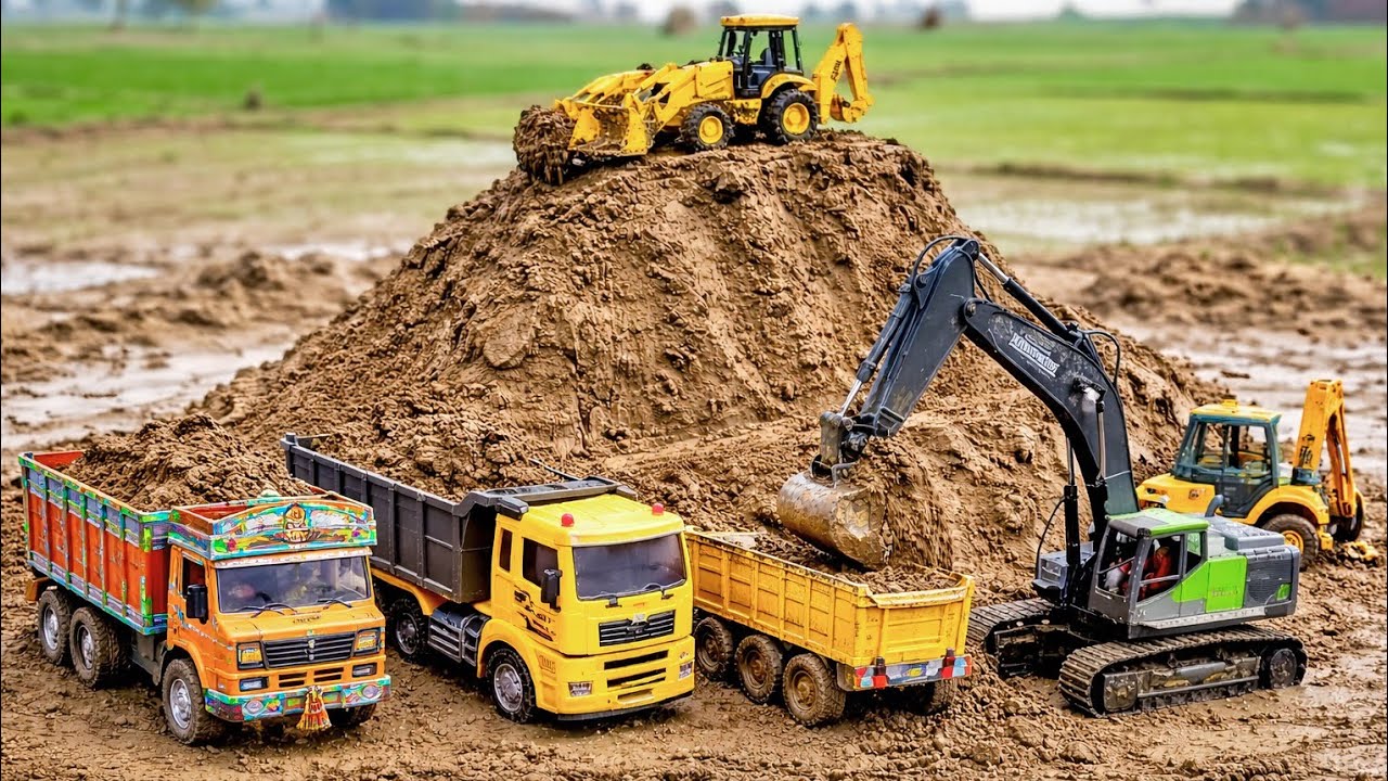 😱 JCB 5CX Loading Mud in Mahindra Tractor & VOLVO Truck!