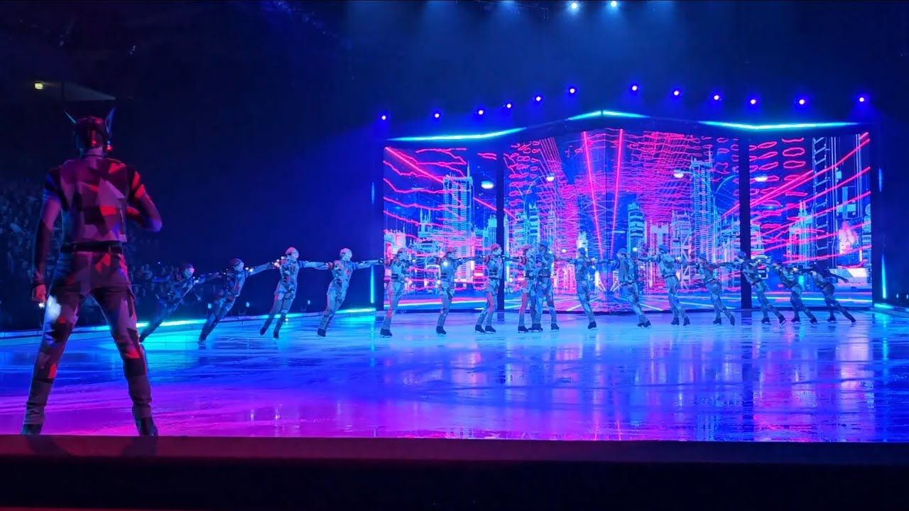 HOLIDAY ON ICE 